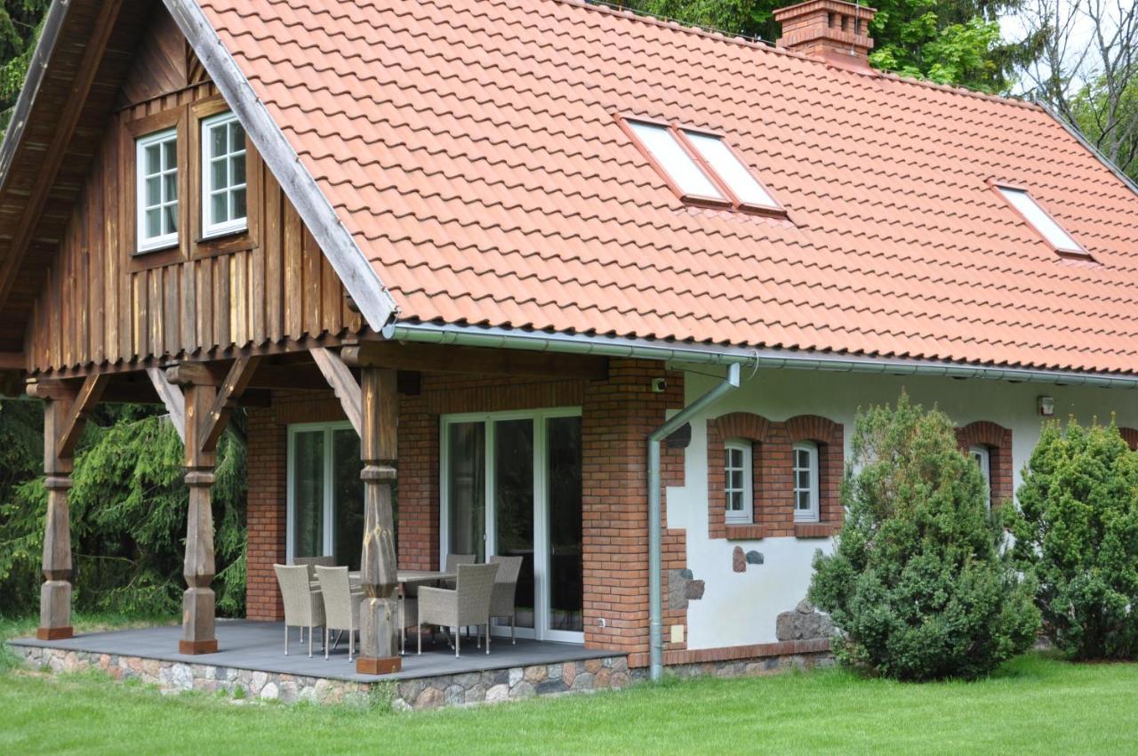 Monte Carvick Nad Jeziorem Seksty Karwik Exterior foto